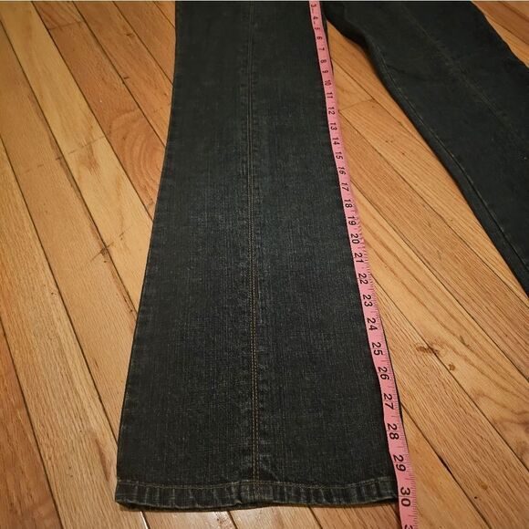 DKNY FLARED BOOT CUT VINTAGE JEANS W/ TAGS STILL ON - Picture 3 of 6